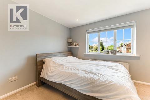 34 Pemberley Chase, West Ewell, Epsom, KT19 9LL