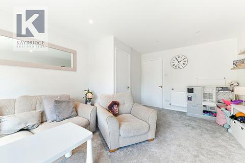 34 Pemberley Chase, West Ewell, Epsom, KT19 9LL