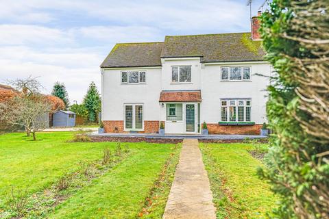 4 bedroom semi-detached house for sale, St. Johns Road, Stansted, Essex, CM24