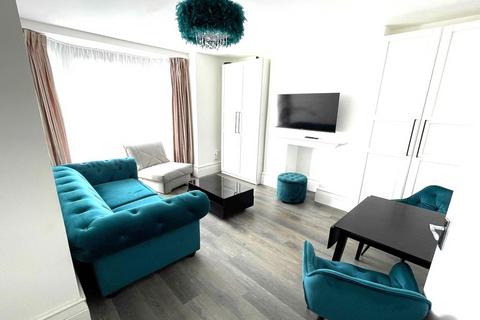 1 bedroom flat to rent, 14 Elgin Road, Croydon, Surrey