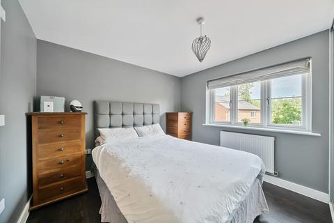3 bedroom semi-detached house for sale, Rose Close, Bishopstoke, Eastleigh, Hampshire, SO50