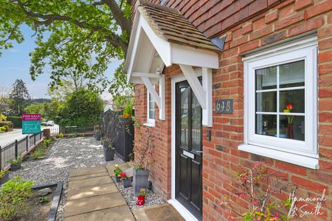 3 bedroom detached house for sale, Bower Hill, Epping CM16