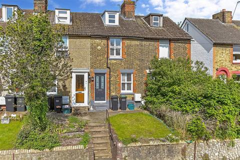 3 bedroom terraced house for sale, Holborough Road, Snodland, Kent