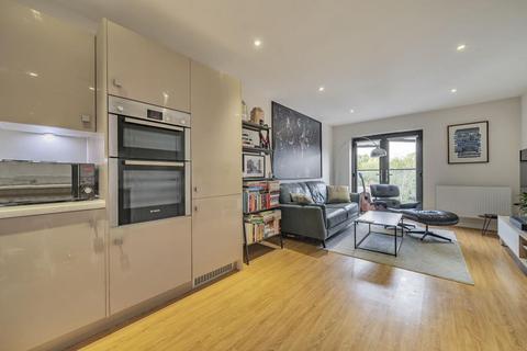 2 bedroom flat for sale, Newbury,  Berkshire,  RG14