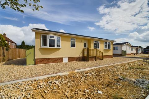 2 bedroom park home for sale, Barton Broads Park, Maltkiln R, North Lincolnshire DN18