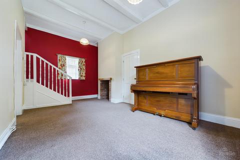 1 Beck Hill, Barton-upon-humber, DN18 5EY