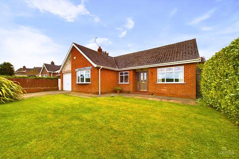 4 bedroom detached bungalow for sale, Caistor Road, North Lincolnshire DN18