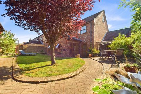 7 Farrows Pond, Goxhill, Barrow-upon-humber, DN19 7FB