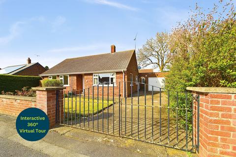 3 bedroom detached bungalow for sale, Greenway, North Lincolnshire DN18