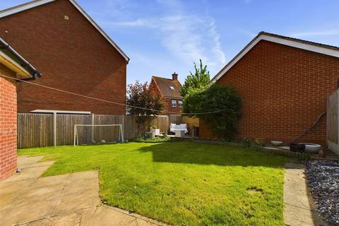 33 Cheney Road, Minster, Ramsgate, CT12 4BG