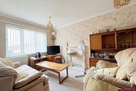 2 bedroom flat for sale, Ty Gwylfa, Sandy Lane, Prestatyn LL19 7SB
