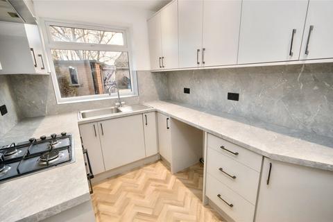 2 bedroom terraced house for sale, Fillingfir Drive, Leeds, West Yorkshire