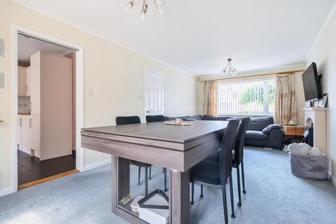 3 bedroom link detached house for sale, Carterton,  Oxfordshire,  OX18