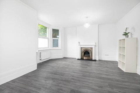 5 bedroom detached house for sale, Middle Road, Harrow on the Hill Village Conservation Area