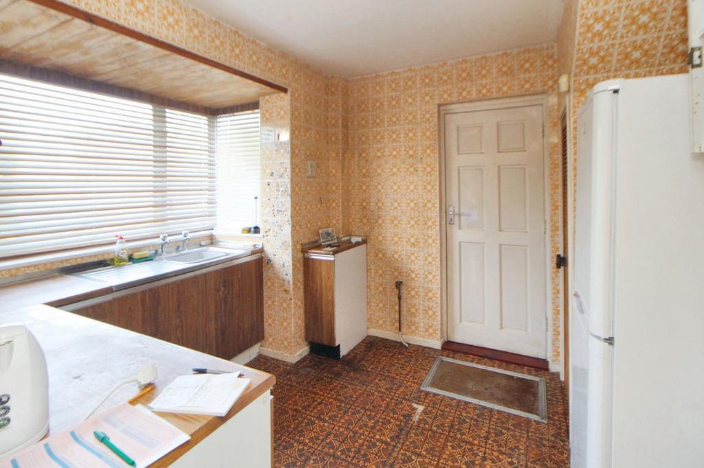 Deneside, Whorlton Grange, Newcastle... 3 bed semidetached house for