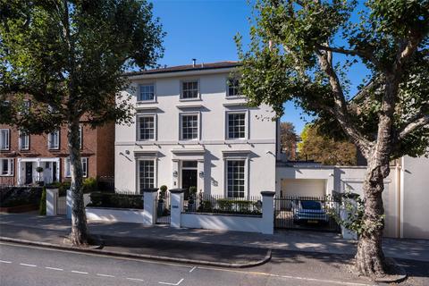 Hamilton Terrace, St John's Wood, London, NW8