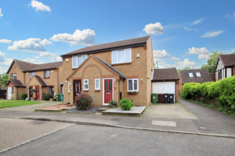 2 bedroom semi-detached house for sale, The Weavers, Allington ME16