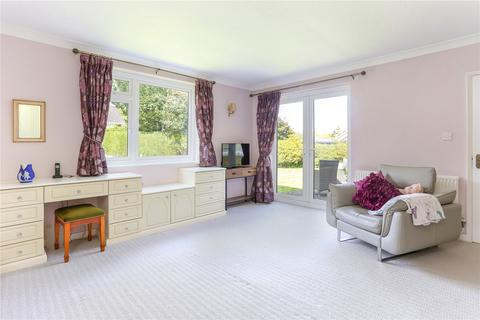 3 bedroom detached house for sale, Thorn Road, Farnham, Surrey, GU10