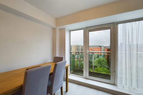 2 bedroom flat for sale, Royal Plaza, 2 Westfield Terrace, City Centre, Sheffield, S1