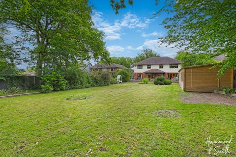 6 bedroom detached house for sale, Rye Hill Road, Harlow CM18