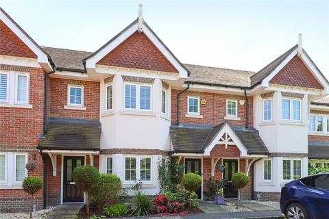 4 bedroom terraced house for sale, Trenchard Close, Hersham, Walton-On-Thames, KT12