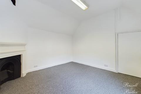 Office to rent, West Street, Buckingham, Buckinghamshire, MK18