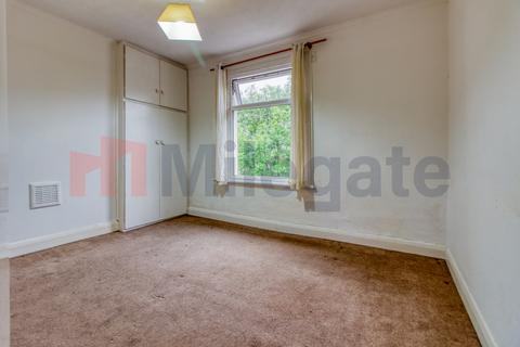 1 bedroom flat to rent, St. James's Road, Croydon CR0