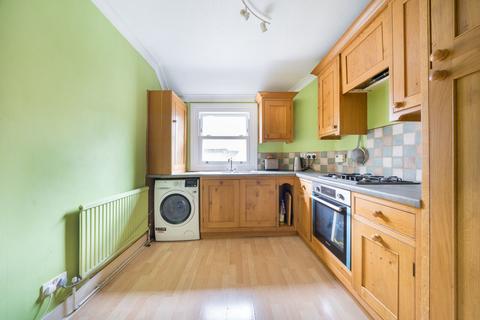 2 bedroom maisonette for sale, Birkenhead Avenue, Kingston Upon Thames, KT2