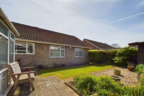 3 bedroom detached bungalow for sale, Briar Garth, Driffield YO25 6UL