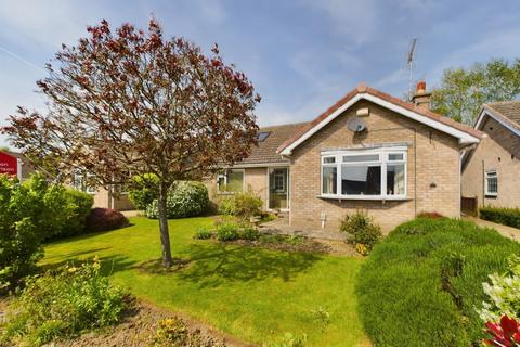 3 bedroom detached bungalow for sale, Briar Garth, Driffield YO25 6UL