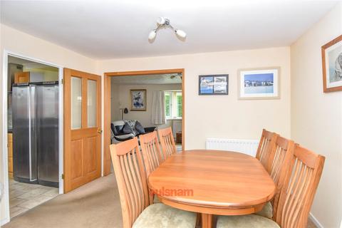 1 Merrill Gardens, Marlbrook, Bromsgrove, B60 1JA