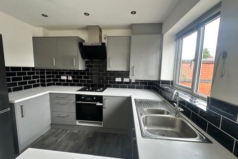 3 bedroom semi-detached house to rent, Austin Street, Leigh, Greater Manchester, WN7