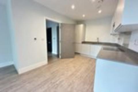 1 bedroom flat to rent, Marsh Road, Pinner HA5