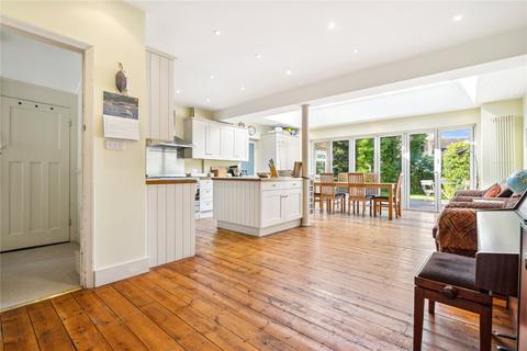 62 Ullswater Road, London, SW13 9PN