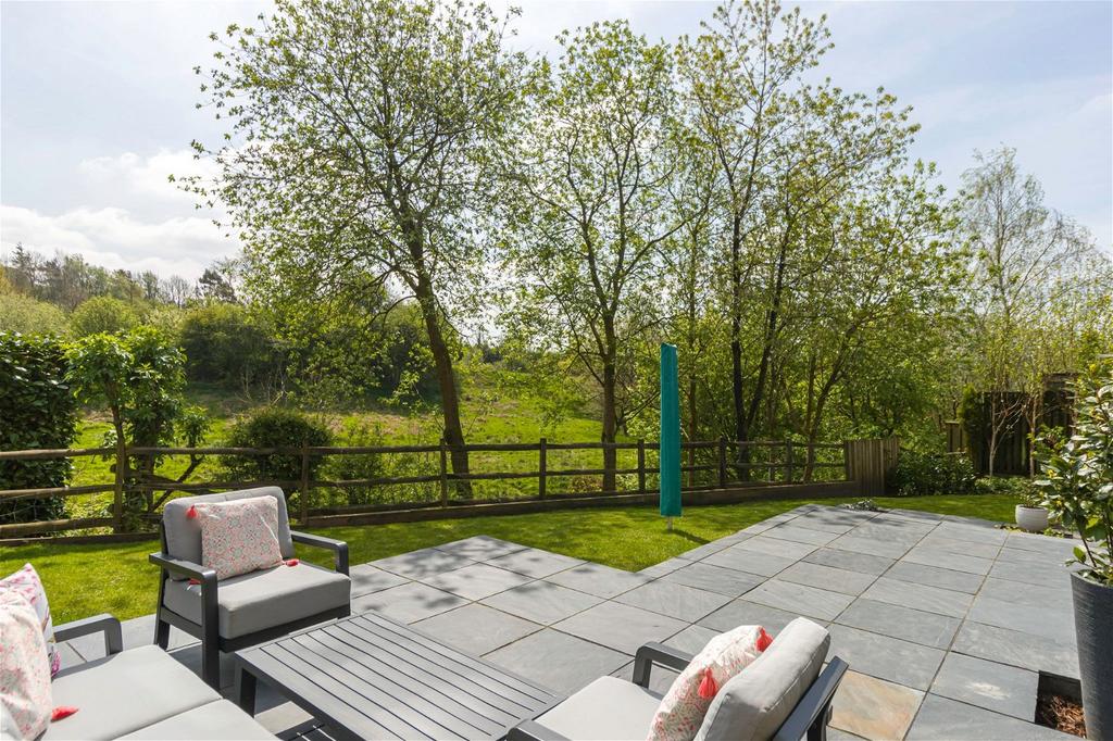 Summerhill View, Denshaw, Saddleworth 4 bed detached house for sale £