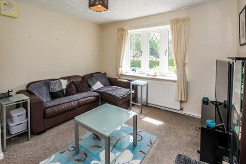 20 Cloverdale, Northwich, CW8 4UE