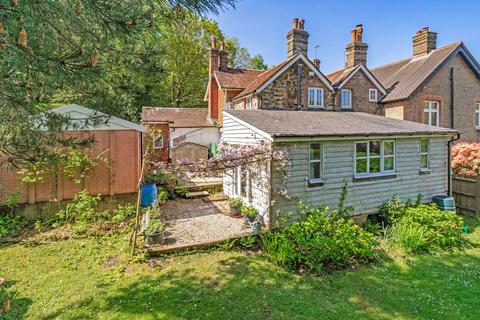 4 bedroom link detached house for sale, Mardens Hill, East Sussex TN6