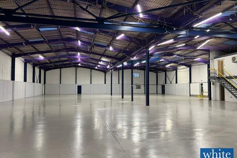 Industrial unit to rent, IHL House, Thorpe Close, Banbury, OX16 4SW