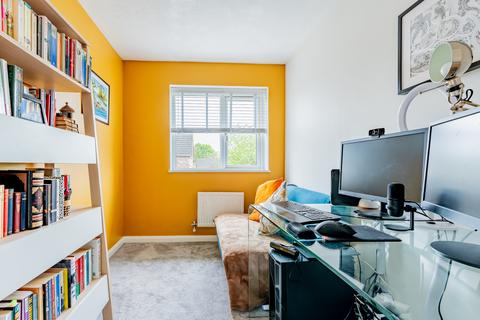253 Bakers Ground, Stoke Gifford, Bristol, BS34 8GE