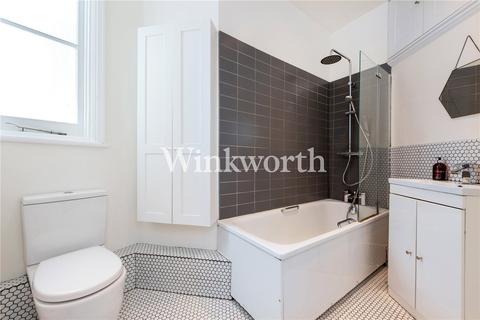 51 Caversham Avenue, London, N13 4LL