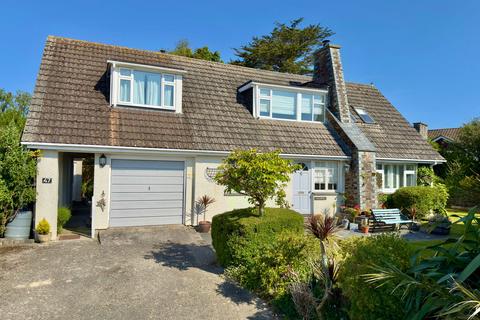 4 bedroom detached house for sale, Rock