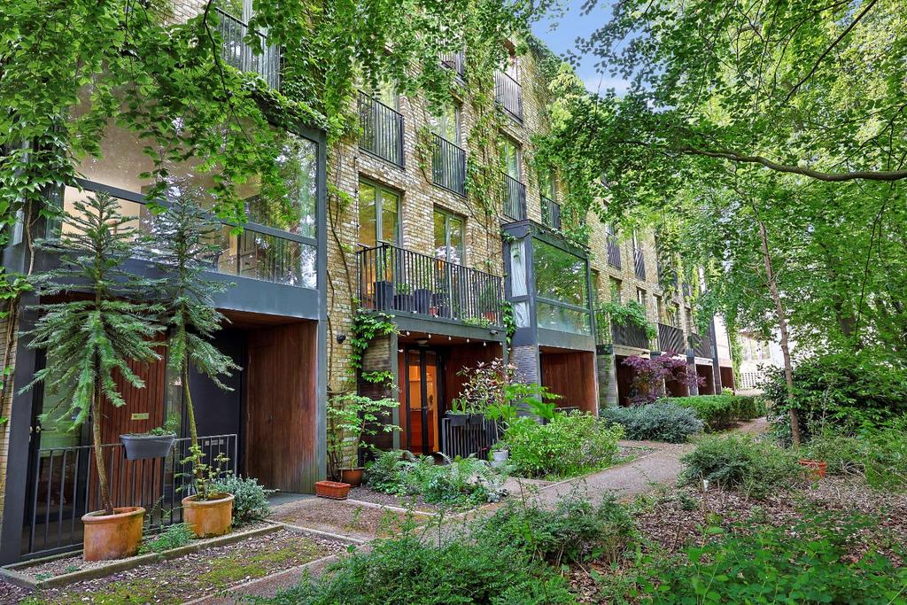 Aberdeen Avenue, Cambridge CB2 5 bed townhouse £1,600,000