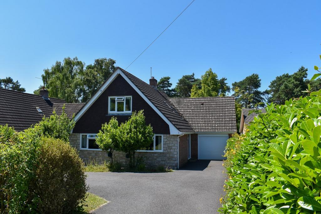 The Glade, Ashley Heath, Ringwood, BH24 5 bed detached house for sale