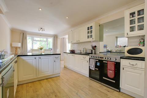 5 bedroom detached house for sale, The Glade, Ashley Heath, Ringwood, BH24