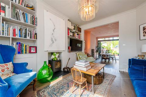 4 Trenmar Gardens, London, NW10 6BG