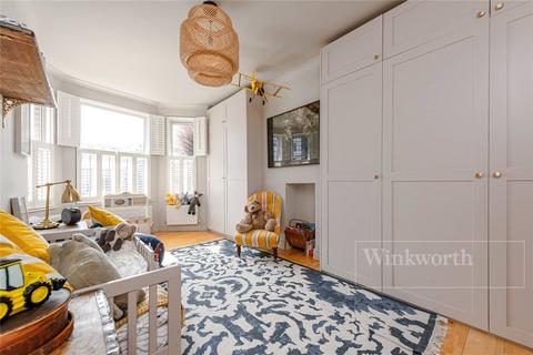 4 Trenmar Gardens, London, NW10 6BG