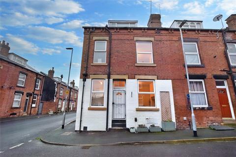2 bedroom terraced house for sale, Lytham Grove, Leeds, West Yorkshire
