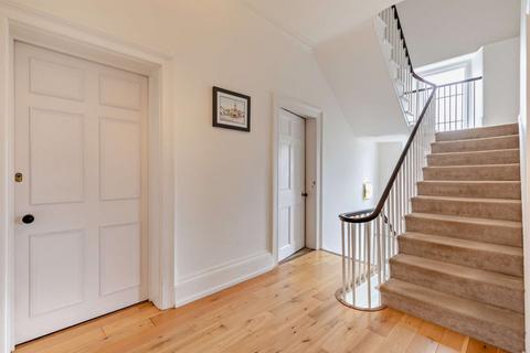 12 Baring Crescent, Exeter, EX1 1TL