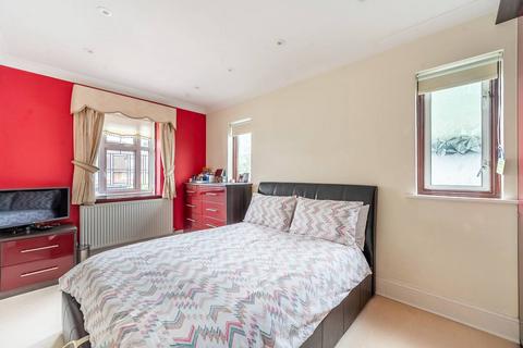 4 bedroom semi-detached house for sale, Watford Road, Harrow, HA1