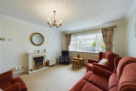 2 bedroom bungalow for sale, Molyneux Place,  Lytham, FY8